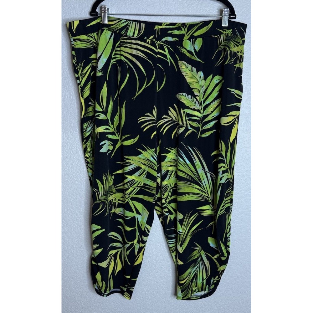 Susan Graver Womens 2X Crop Pants Black Tropical Palm Leaf Liquid Knit Tulip Hem